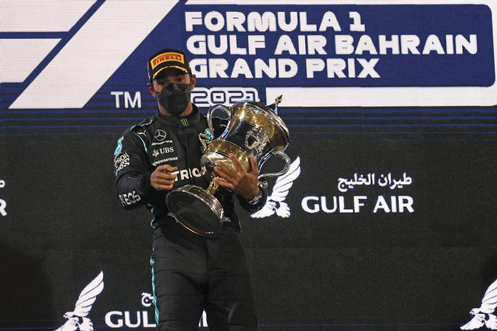 لوییس همیلتن با 5 پیروزی، رکورددار مسابقه بحرین است