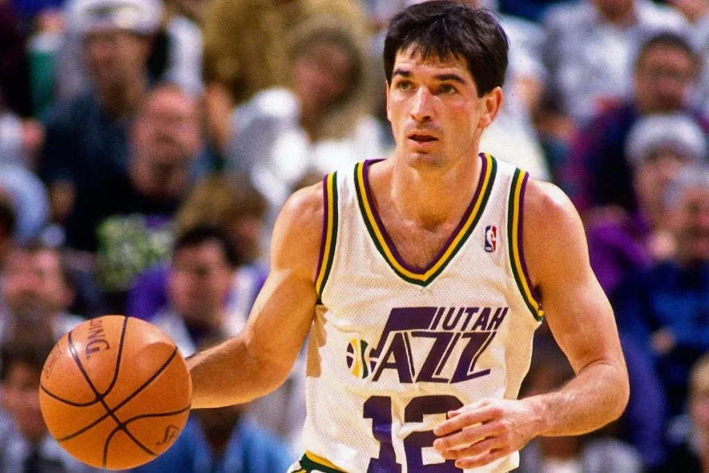 دست نیافتنی ترین رکوردهای تاریخ NBA 11 جان استاکتن در استیل نیز مهارت بالایی داشت و با ثبت 3265 استیل، با اختلاف در صدر بیشترین استیل تاریخ فصل عادی NBA قرار دارد
