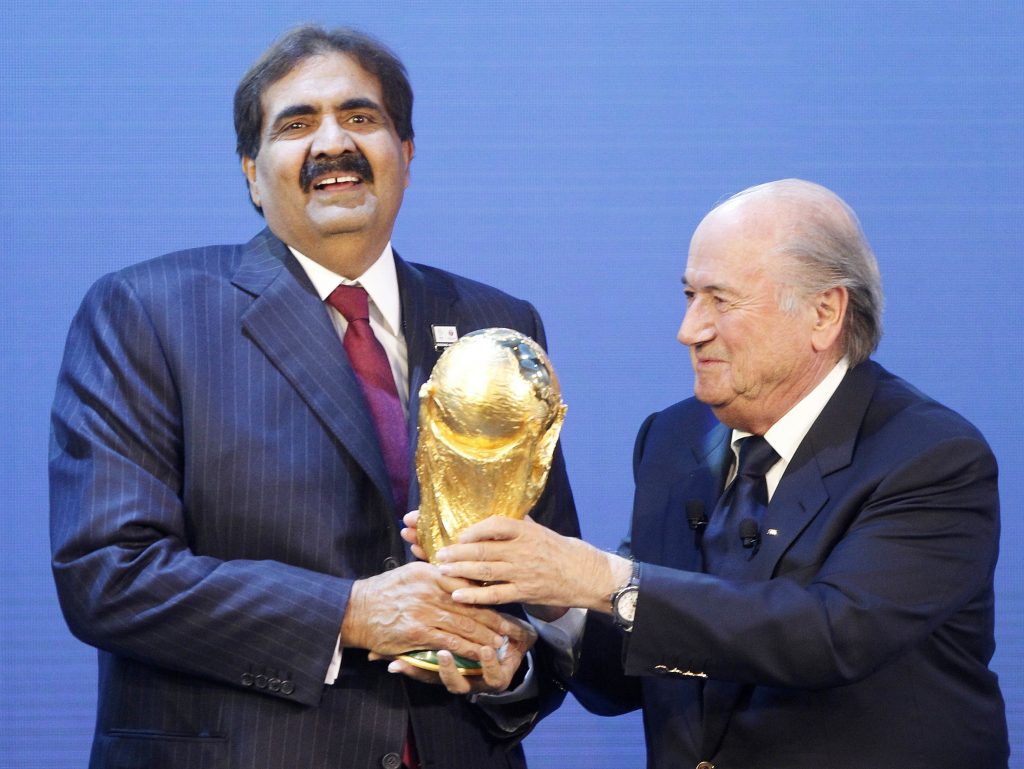 در دسامبر 2010، فیفا به طور رسمی اعلام کرد که کشور قطر بالاتر از آمریکا، میزبان جام جهانی 2022 خواهد بود