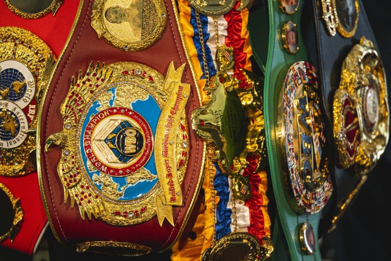 سازمان های بوکس؛ مهم ترین عناوین قهرمانی