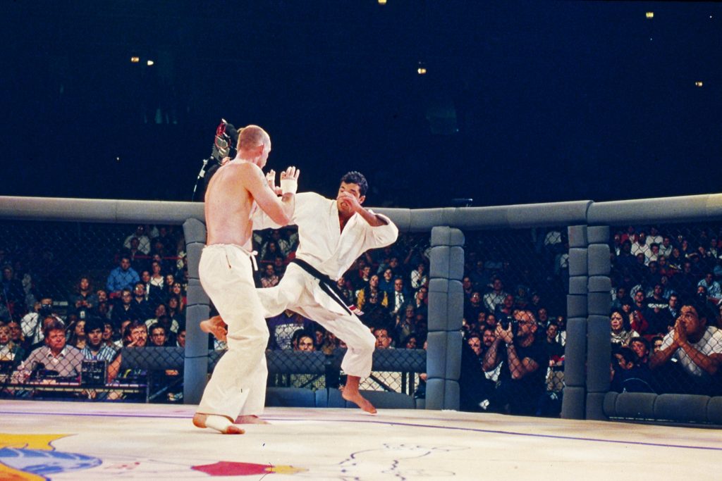 اولین رویداد سازمان UFC در سال 1993 و در شهر دنور برگزار شد