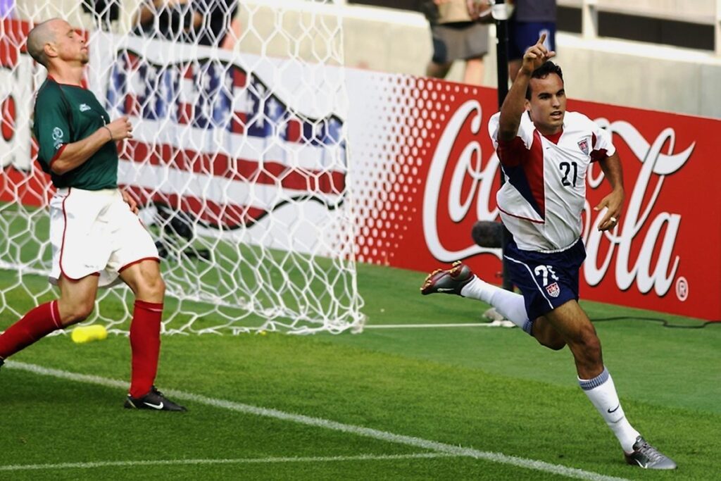 آمریکا در جام جهانی 2002 به جمع 8 تیم برتر مسابقات رسید