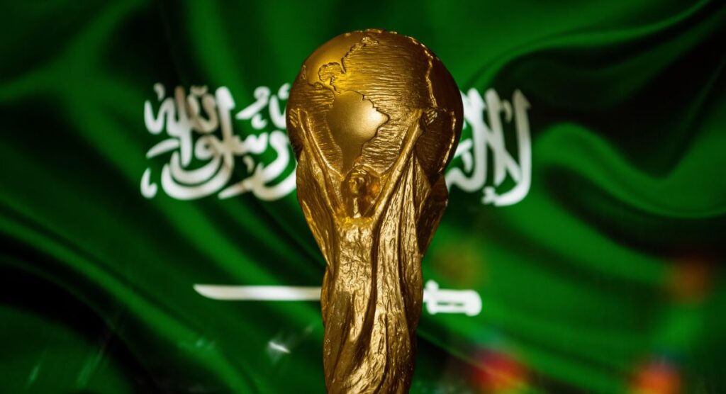 ورود عربستان سعودی به دنیای ورزش از همان اول با یک هدف بود؛ کسب میزبانی جام جهانی فوتبال