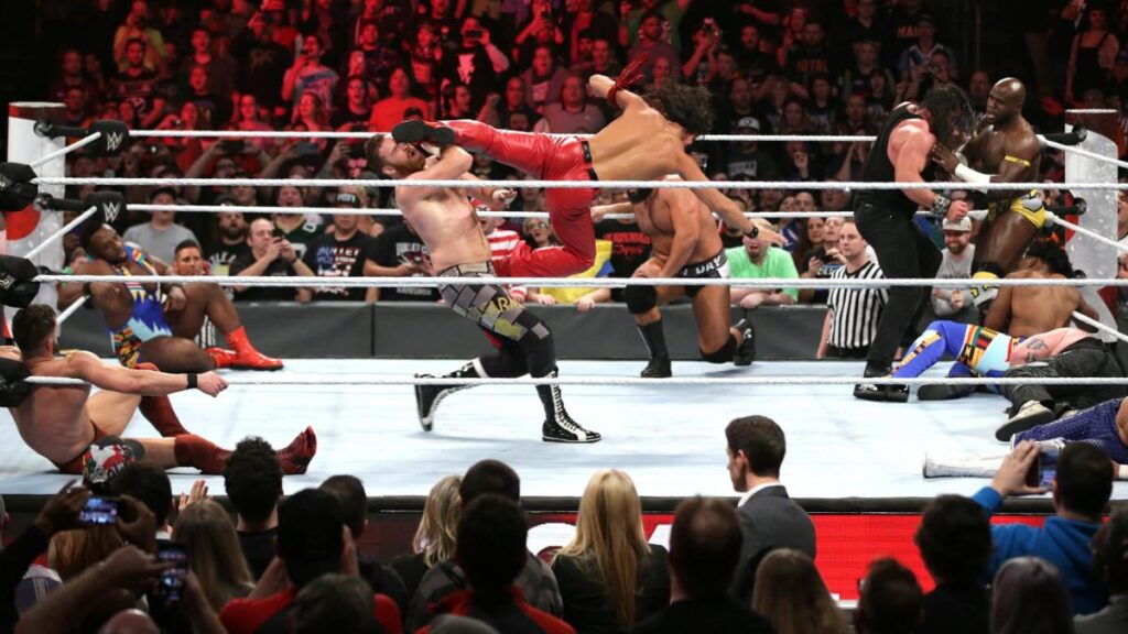 رویال رامبل نام یکی از رویدادهای سالانه کمپانی WWE است که به دلیل مسابقه ای با همین نام، Royal Rumble نامیده می شود